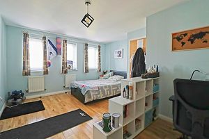 Bedroom 2- click for photo gallery